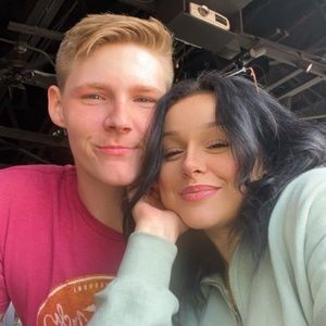 Meet your Posher, Cameron